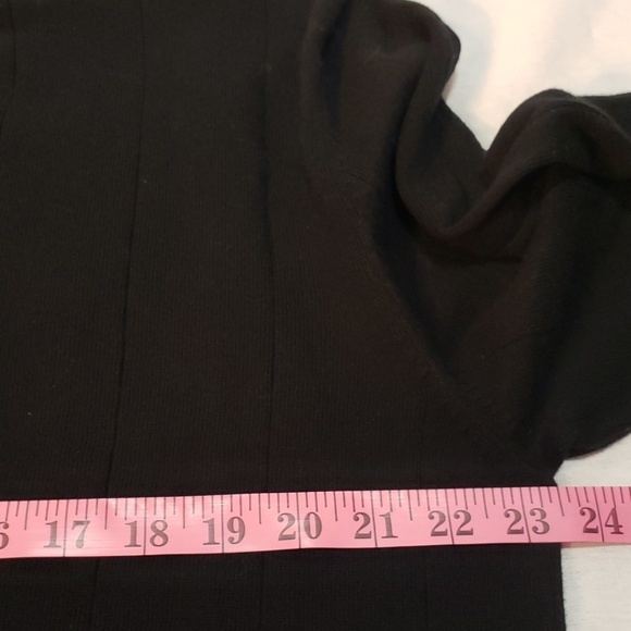 Turnbury Cashmere Blend Sweater - Picture 5 of 6